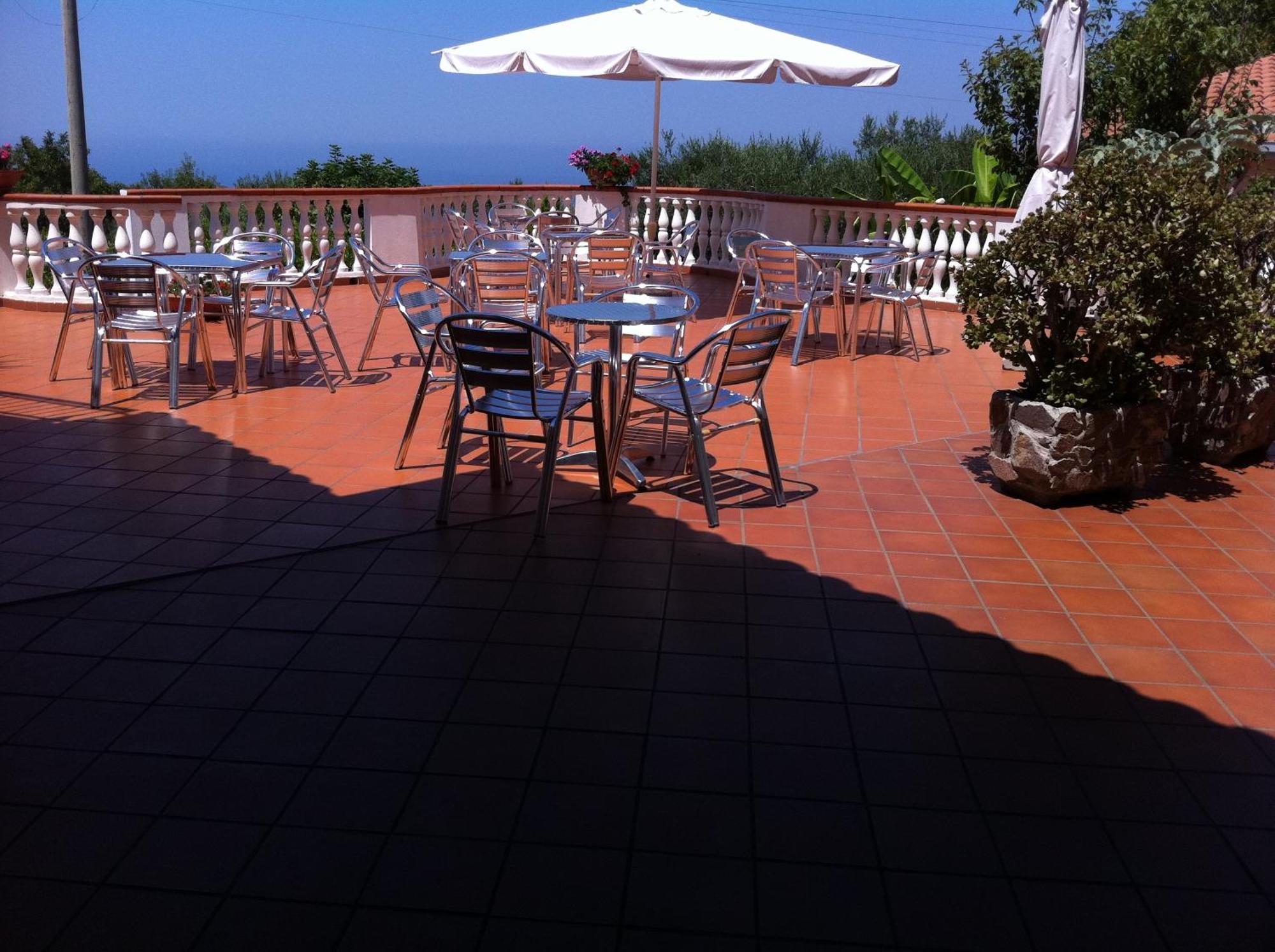 Hotel Royal Coccorino Exterior foto
