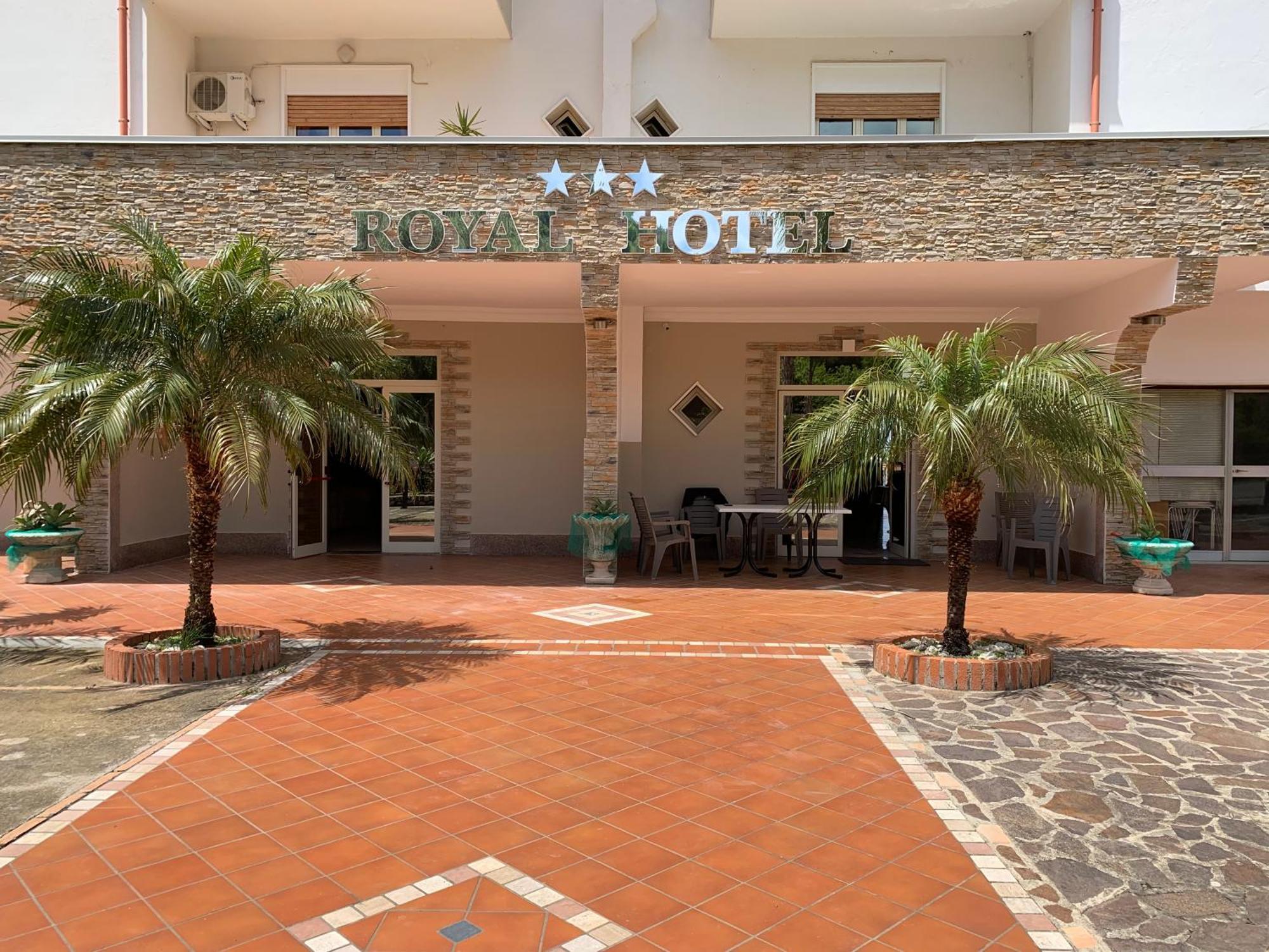 Hotel Royal Coccorino Exterior foto