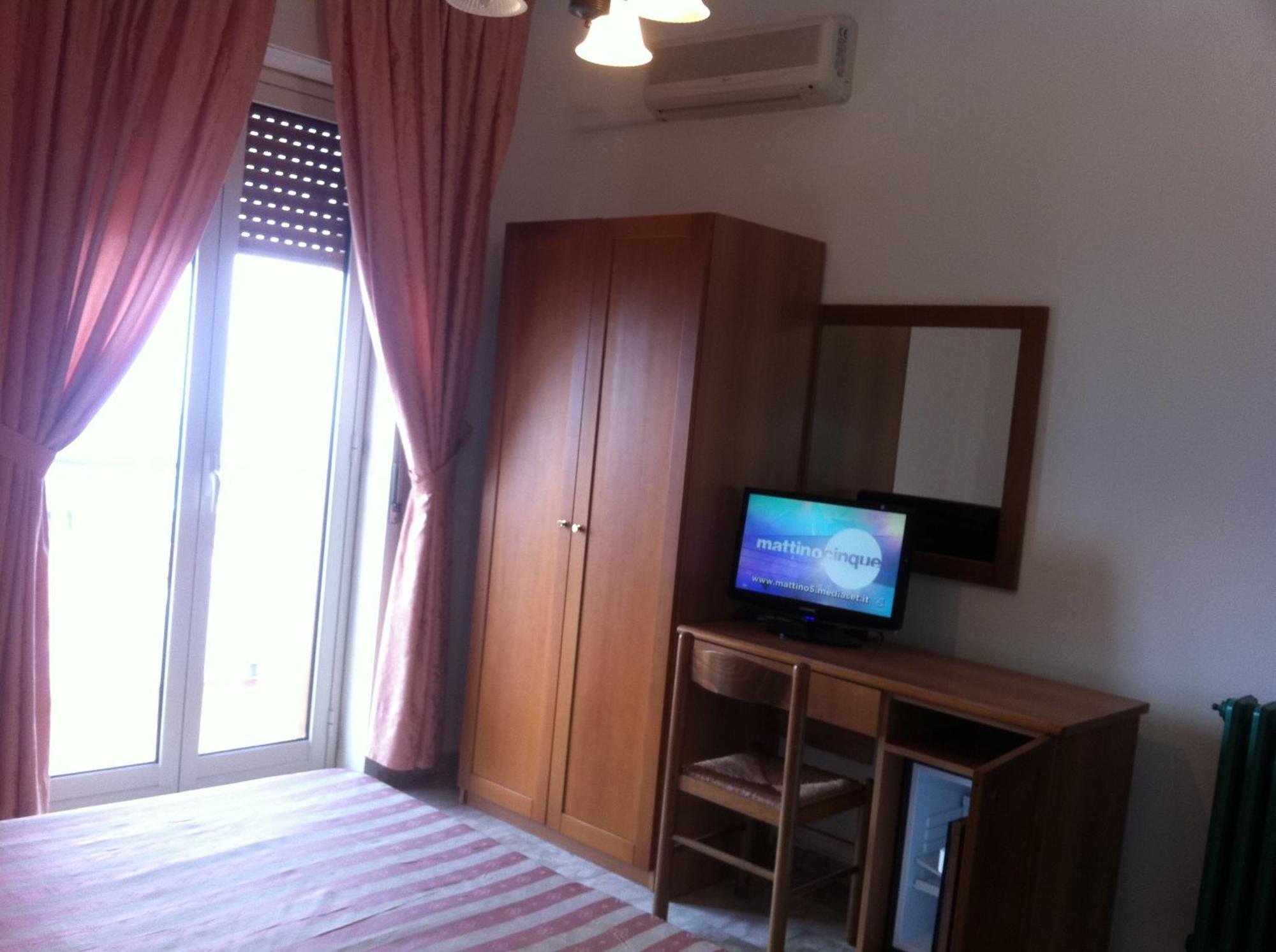 Hotel Royal Coccorino Zimmer foto