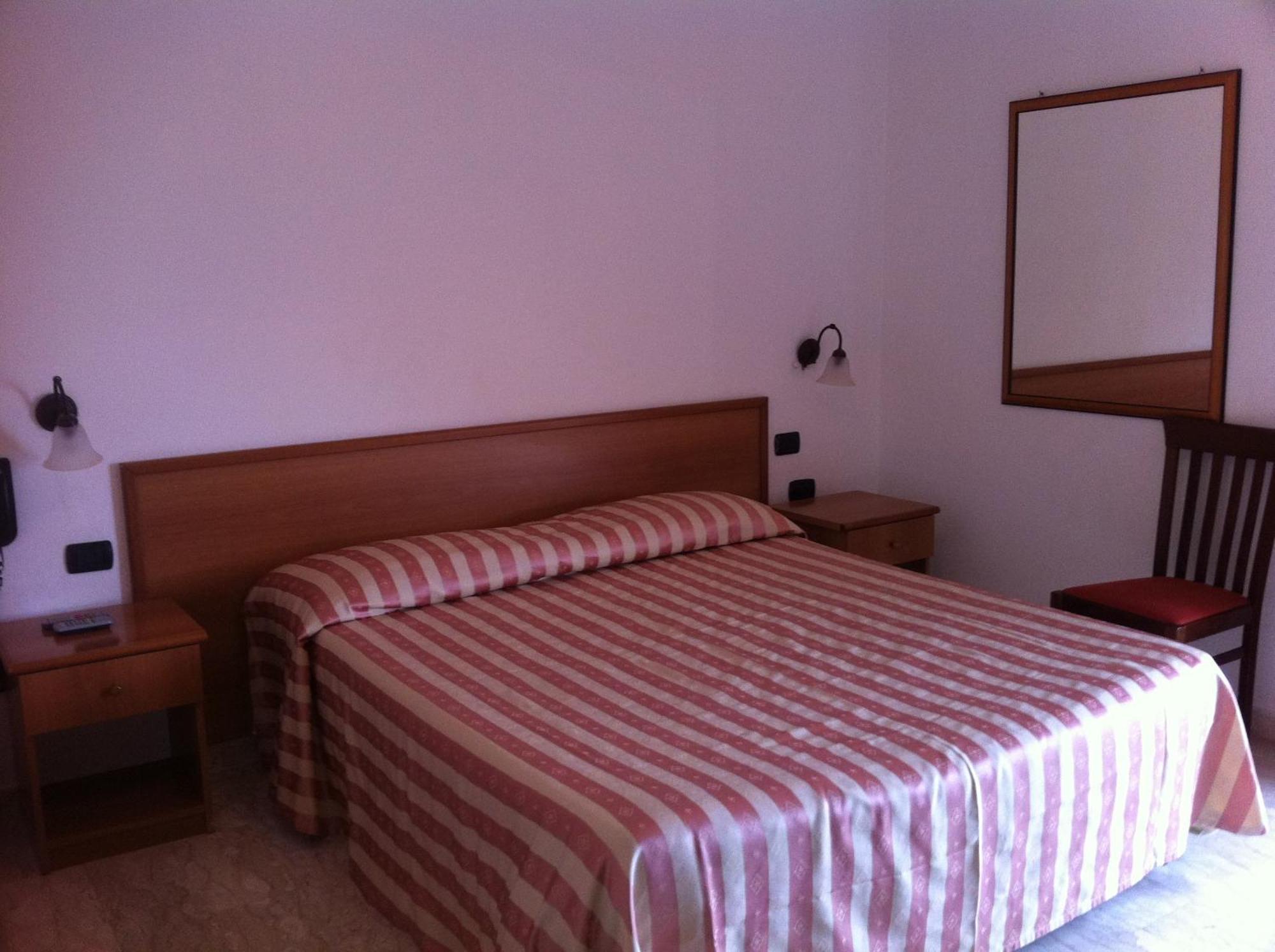 Hotel Royal Coccorino Zimmer foto